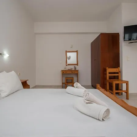 Golden Sand Paradise I Apartment Kypseli